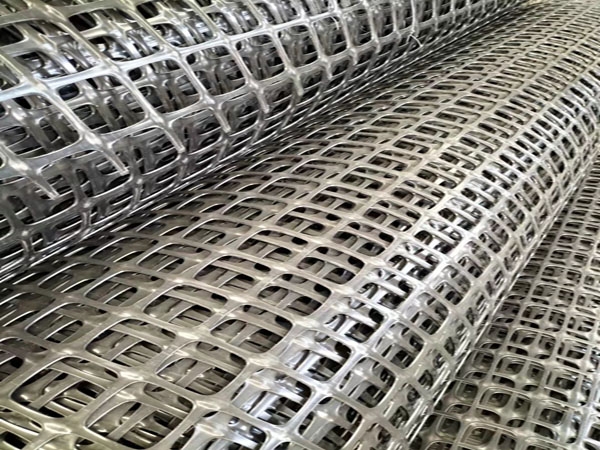 玻纖土工格柵的優點及注意事項